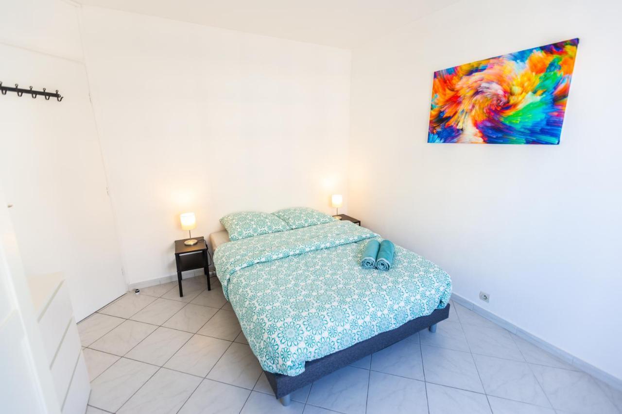 Appartement Superbe 100m2 - 2 Balcons - Proche Gare - Climatisé à Marseille Extérieur photo